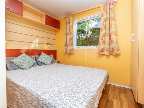 MOBILHOME 6 personnes - MH2 Confort* 30 m² + clim, avec sanitaires