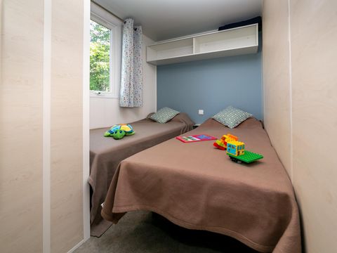 MOBILHOME 6 personnes - MH2 Premium + terrasse 8 m², avec sanitaires