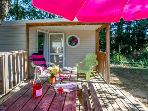 MOBILHOME 4 personnes - MH2 Confort 27 m², avec sanitaires