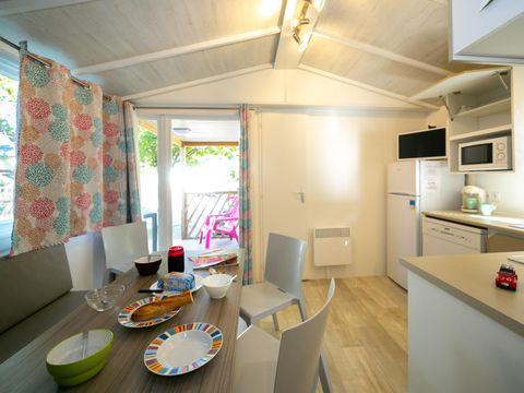 MOBILHOME 8 personnes - MH3 Premium terrasse, avec sanitaires