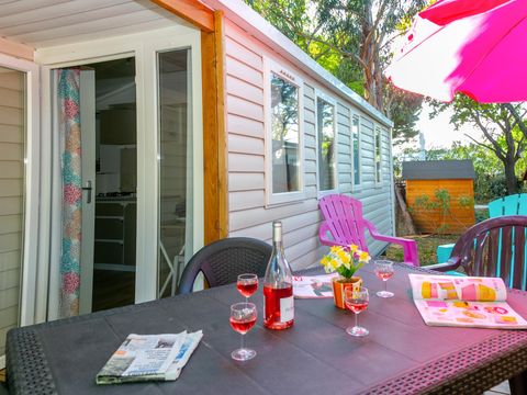 MOBILHOME 8 personnes - MH3 Premium terrasse, avec sanitaires