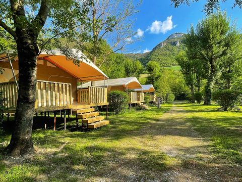 TENTE TOILE ET BOIS 4 personnes - Lodge Canada