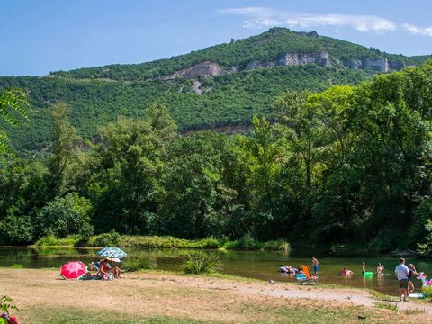 Flower Camping Saint Lambert - Camping Aveyron - Image N°7