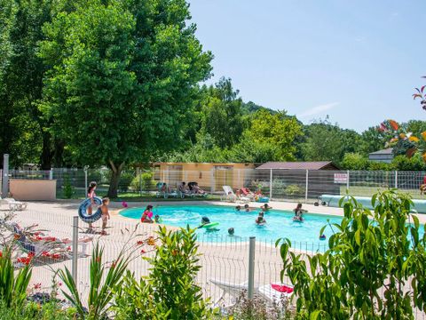 Flower Camping Saint Lambert - Camping Aveyron