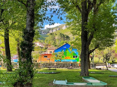 Flower Camping Saint Lambert - Camping Aveyron - Image N°12