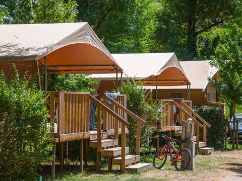 Flower Camping Saint Lambert - Camping Aveyron - Image N°8