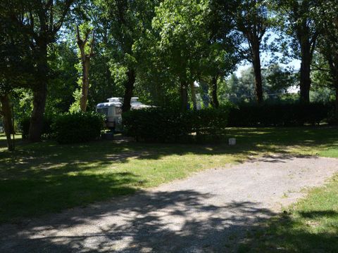 Emplacement - Forfait camping-caravaning