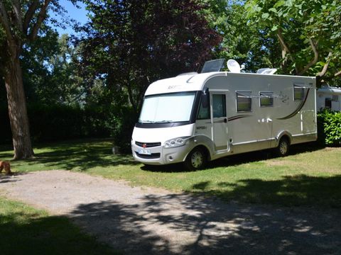 Emplacement - Forfait camping-caravaning