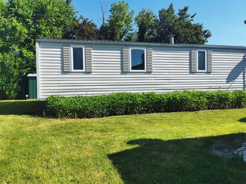 MOBILHOME 6 personnes - MH3 N°30 avec terrasse couverte