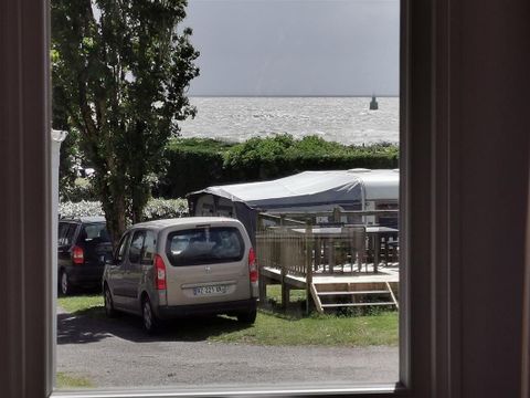 MOBILHOME 6 personnes - MH3 N°30 avec terrasse couverte