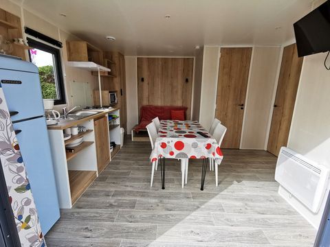 MOBILHOME 4 personnes - BéBrezh