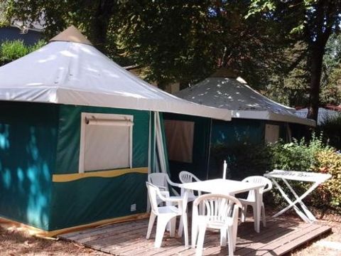 BUNGALOW TOILÉ 5 personnes - sans sanitaires BUNGALOW TOILÉ 5 personnes - sans sanitaires