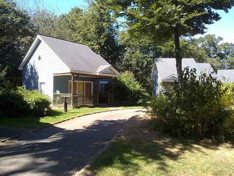 Chalet 4 personnes - 2 chambres - PMR - Adapté aux personnes à mobilité réduite
