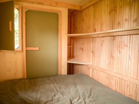 HÉBERGEMENT INSOLITE 2 personnes - Les Cabaneries