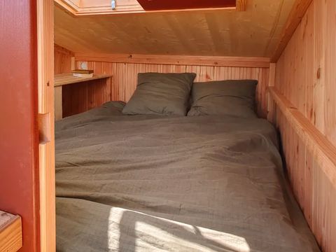 HÉBERGEMENT INSOLITE 2 personnes - Les Cabaneries