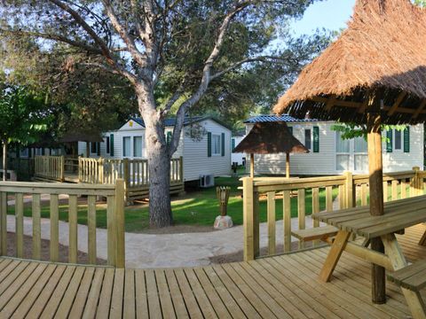 MOBILHOME 6 personnes - Cottage Wellness