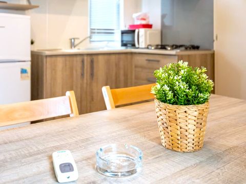 MOBILHOME 6 personnes - Cottage Wellness