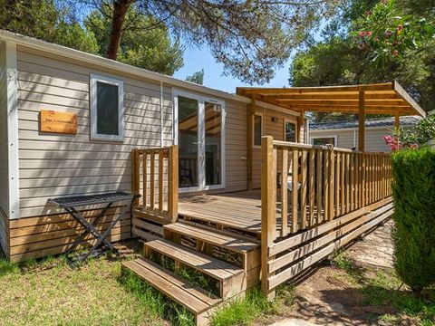 MOBILHOME 6 personnes - Comfort XL | 3 Ch. | 6 Pers. | Terrasse Couverte | Clim. MOBILHOME 6 personnes - Comfort XL | 3 Ch. | 6 Pers. | Terrasse Couverte | Clim.