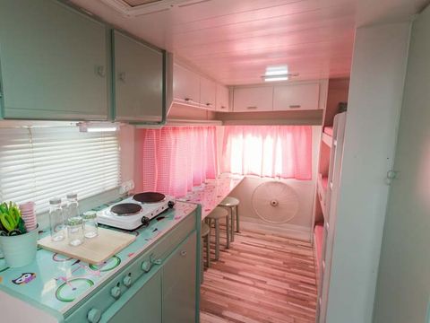 Caravane 5 personnes - 15 BASILIC
