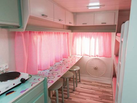 Caravane 5 personnes - 15 BASILIC