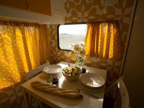 CARAVANE 2 personnes - Mostaza, sans sanitaires