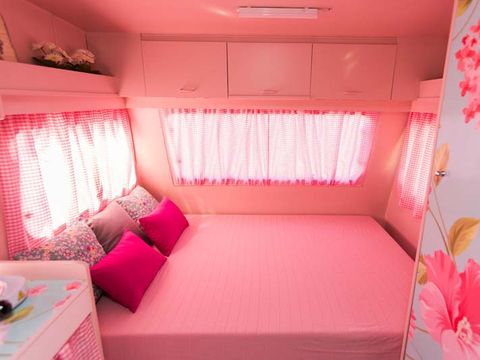 Caravane 2 personnes - 14 HORTENSIA