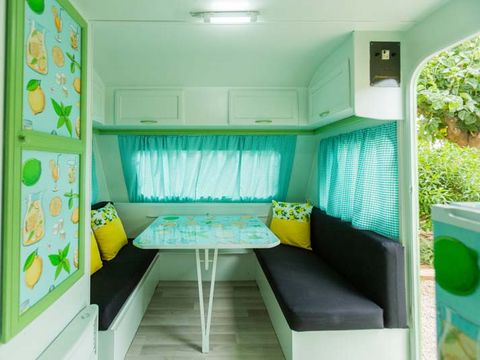 Caravane 5 personnes - 17 MINT