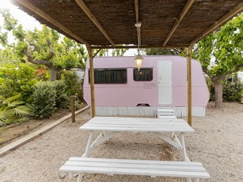 Caravane 4 personnes - 22 PLUMES