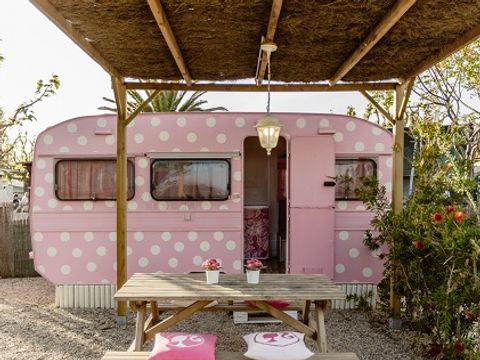 Caravane 4 personnes - 34 DOLL