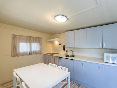 Mobilhome 3 personnes - MOBIL-HOME AVEC PISCINE 04