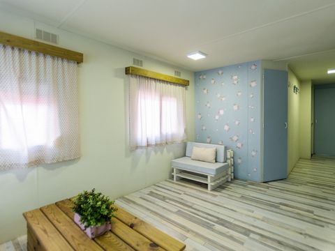 Mobilhome 3 personnes - MOBIL-HOME AVEC PISCINE 04