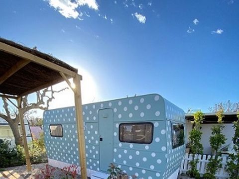 Caravane 4 personnes - 31 ORANGE
