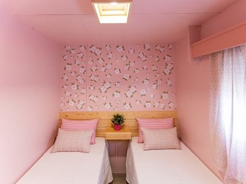 BUNGALOW 4 personnes - POOL MH 05