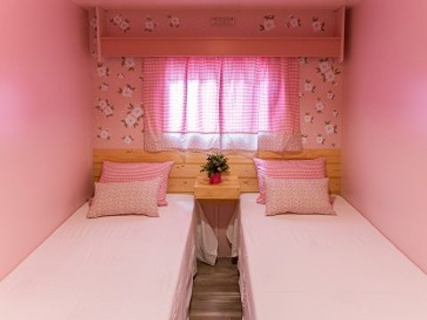 BUNGALOW 4 personnes - POOL MH 05