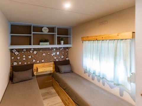 Bungalow 5 personnes - MOBIL-HOME AVEC PISCINE 02