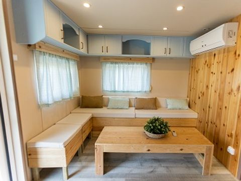 Bungalow 5 personnes - MOBIL-HOME AVEC PISCINE 02