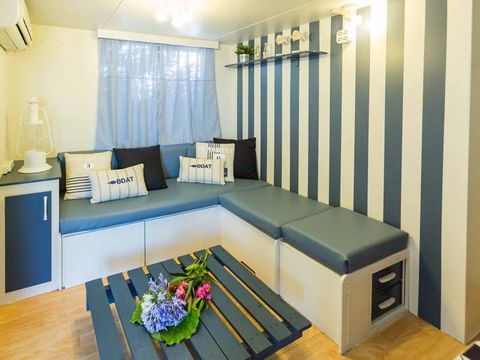 MOBILHOME 5 personnes - NAVY SEAVIEWS 02