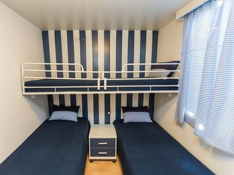 MOBILHOME 5 personnes - NAVY SEAVIEWS 02