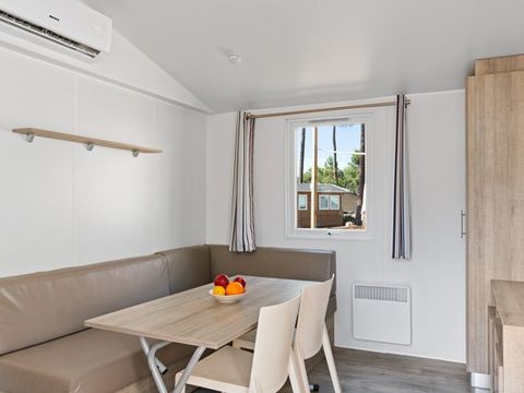 Mobilhome 6 personnes - Classic XL | 2 Ch. | 4/6 Pers. | Terrasse surélevée | Clim.
