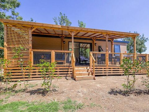 Mobilhome 6 personnes - Mobil-home | Ultimate | 3 Ch. | 6 Pers. | Terrasse surélevée | Jacuzzi | 2 SDB | Clim.