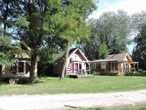 Camping Paradis Bellerive - Camping Gard - Image N°5
