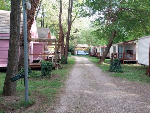 Camping Paradis Bellerive - Camping Gard - Image N°32