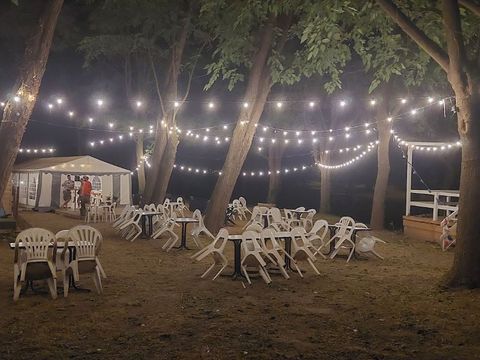 Camping Paradis Bellerive - Camping Gard - Image N°11