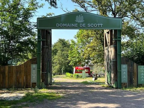 Ushuaïa Villages - Domaine de Scott - Camping Nièvre