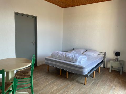 APPARTEMENT 5 personnes - Duplex Familial  - 1 chambre en mezzanine + 1 studio indépendant