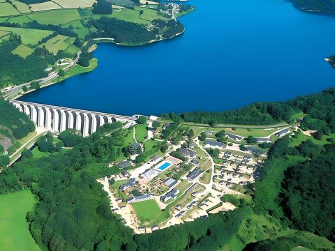 Ushuaïa Villages - Domaine de Scott - Camping Nièvre - Image N°8