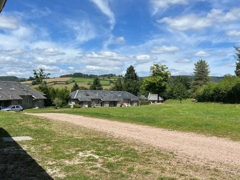 Ushuaïa Villages - Domaine de Scott - Camping Nièvre - Image N°7