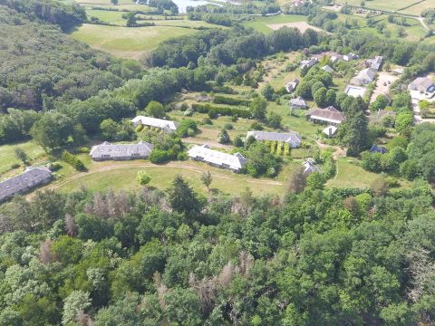 Ushuaïa Villages - Domaine de Scott - Camping Nièvre - Image N°16