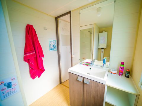 MOBILHOME 4 personnes - 4 PERS VUE ETANG