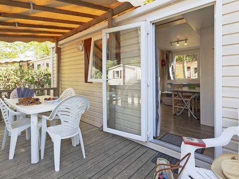 MOBILHOME 4 personnes - Classic | 2 Ch. | 4 Pers. | Terrasse surélevée | Clim.